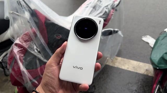 Vivo X200 5G Trắng 12GB/512GB Camera Vip Trả Góp. Mua bán Điện thoại tại Quận Nam Từ Liêm Hà Nội được đăng bởi MPhones Mỹ Đình hình 1