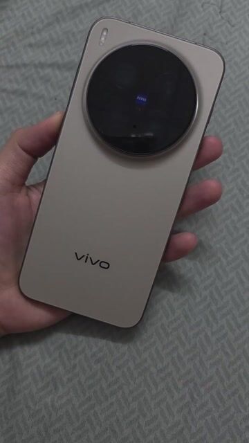 Vivo X300 Pro 16GB/512GB Nâu chính hãng kích 18/3. Mua bán Điện thoại tại Quận 6 Tp Hồ Chí Minh được đăng bởi Nguyễn Quân hình 1