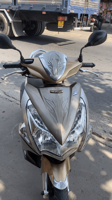 Honda Air Blade 3D. zin nguyên bản.. Mua bán Xe máy tại Thành phố Thủ Đức Tp Hồ Chí Minh được đăng bởi Xe Máy Quốc Hằng góp 0 đồng hình 1