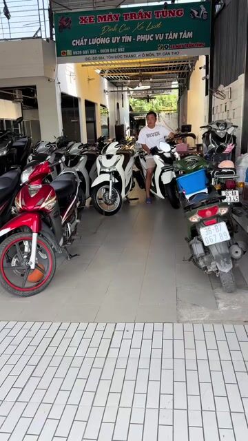 Sh 160 abs 2024 odo 1300km như mới. .. Mua bán Xe máy tại Quận Ô Môn Cần Thơ được đăng bởi Trần Tùng hình 1