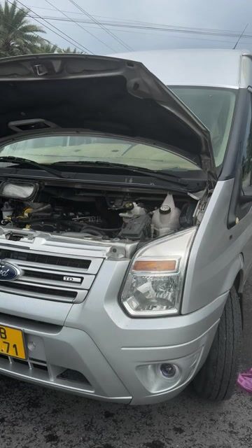 Ford Transit 2016 - 400000 km. 16chổ .máy zin 100%. Mua bán Ô tô tại Thành phố Tân An Long An được đăng bởi Trung Dũng hình 1