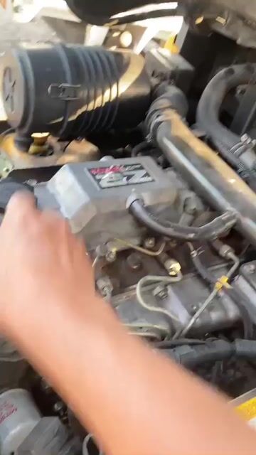 Xe nâng Toyota GENEO2004 tải 2t5 may dau 2Z. Mua bán Phương tiện khác tại Thành phố Thủ Đức Tp Hồ Chí Minh được đăng bởi Hồng  hình 1