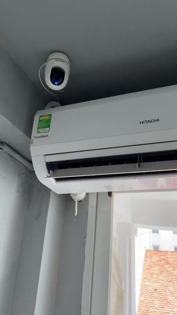 Máy lạnh HITACHI 1.5 HP Mới tinh. Mua bán Máy lạnh, điều hoà tại Quận 1 Tp Hồ Chí Minh được đăng bởi  Nguyễn Hoàng hình 1