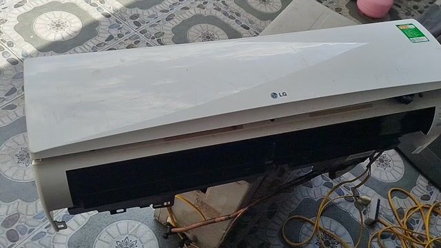 Điều hòa LG 12000 Btu đã qua sử dụng màu Trắng. Mua bán Máy lạnh, điều hoà tại Thành phố Thanh Hóa Thanh Hóa được đăng bởi Hung hình 1
