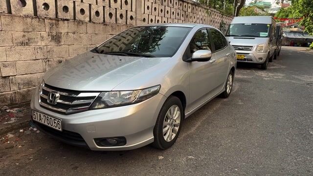 Honda City 2014 stđ, gđ đi đúng 25.000km. Mua bán Ô tô tại Quận 11 Tp Hồ Chí Minh được đăng bởi Hùng Phạm hình 1