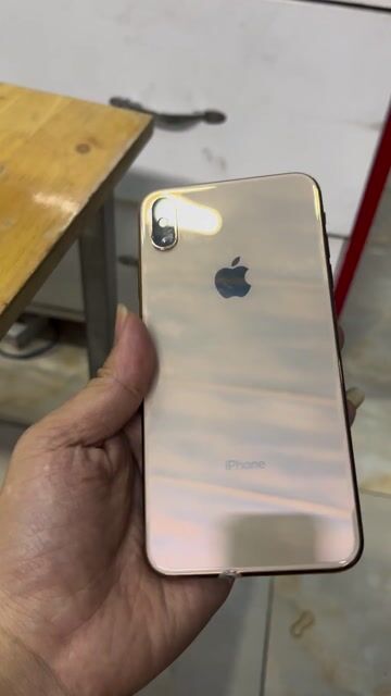 iPhone Xs Max 256GB Vàng. Mua bán Điện thoại tại Thành phố Thủ Dầu Một Bình Dương được đăng bởi Bảo hình 1