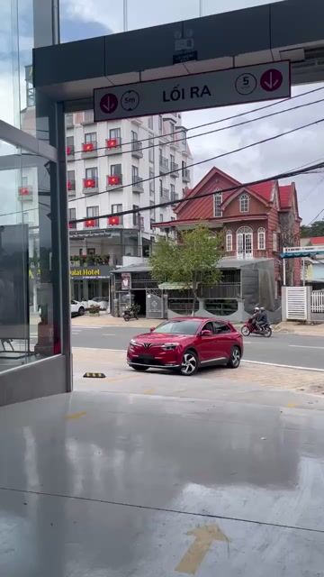 VinFast VF8 2024 Eco - 30 km. Mua bán Ô tô tại Thành phố Đà Lạt Lâm Đồng được đăng bởi minh hình 1