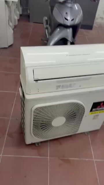Điều hòa Mitsubishi 12000 BTU độ mới cao. zin đẹp. Mua bán Máy lạnh, điều hoà tại Quận Hà Đông Hà Nội được đăng bởi e lê 286 nguyễn xiển hình 1