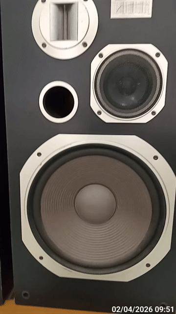 Cặp loa pioneer SY 9 đẹp keng . Mua bán Tivi, Âm thanh tại Thành phố Thủ Đức Tp Hồ Chí Minh được đăng bởi Ngô Mạnh Tùng hình 1