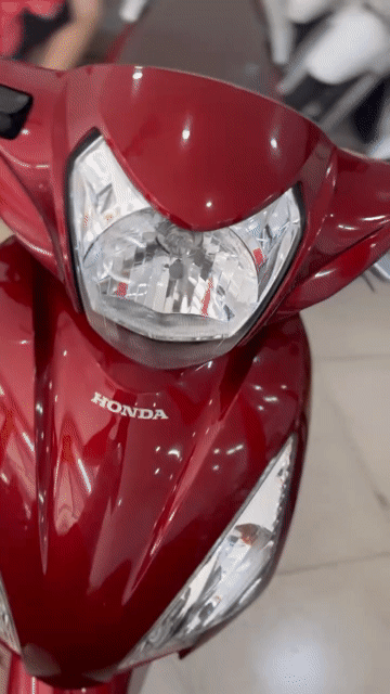 Honda Vision 2019 Đỏ Đen Sport.Khoá Makey.Xe đẹp. Mua bán Xe máy tại Quận 6 Tp Hồ Chí Minh được đăng bởi Cửa Hàng Xe Máy Hoà Bùi hình 1