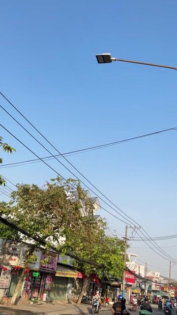 Honda Air Blade Deluxe Nâu đen. Mua bán Xe máy tại Thành phố Thủ Đức Tp Hồ Chí Minh được đăng bởi Xe máy Anh Thư hình 1