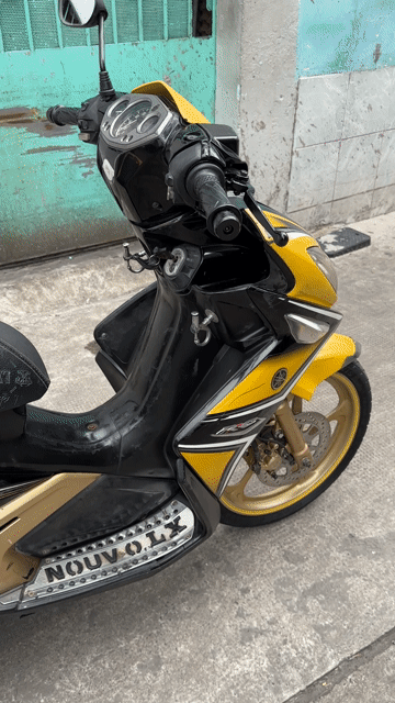 Yamaha Nouvo LX 135 Vàng đen. Mua bán Xe máy tại Quận 3 Tp Hồ Chí Minh được đăng bởi Phạm thanh Trí  hình 1