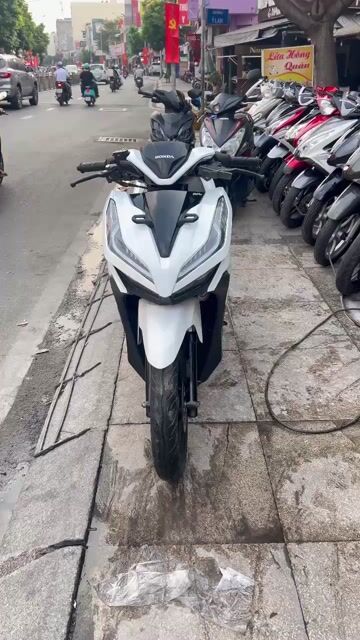 Honda Vario 125 2020 Trắng. Mua bán Xe máy tại Quận Tân Phú Tp Hồ Chí Minh được đăng bởi Tuanduy hình 1