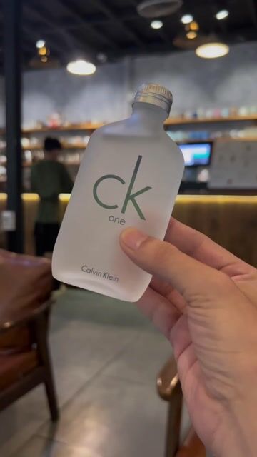 Nước hoa Calvin Klein CK One 100ml. Mua bán Nước hoa tại Quận Cầu Giấy Hà Nội được đăng bởi Tuấn Anh Phùng hình 1