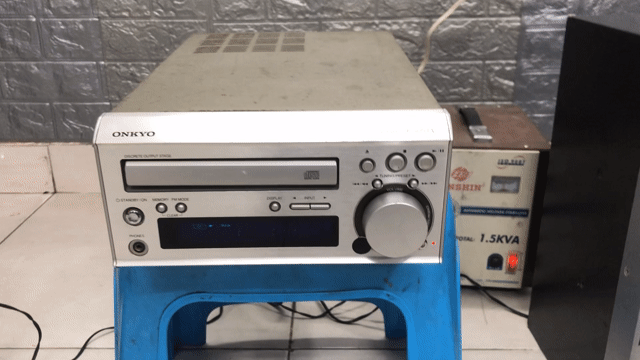Ampli CD Onkyo CR-305TX 100V. Mua bán Tivi, Âm thanh tại Quận 1 Tp Hồ Chí Minh được đăng bởi Lê Tấn Viên hình 1