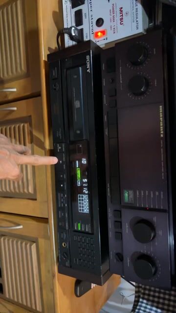 Đầu CD Sony 338ESD Đã sử dụng. Mua bán Tivi, Âm thanh tại Thị xã Phú Mỹ Bà Rịa - Vũng Tàu được đăng bởi a ngọc hình 1