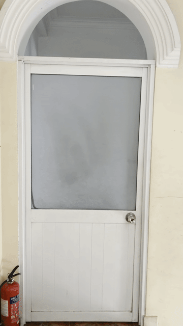 Cho thuê Phòng trọ Quận 1 Tp Hồ Chí Minh diện tích 30 m² giá 5,5 triệu/tháng