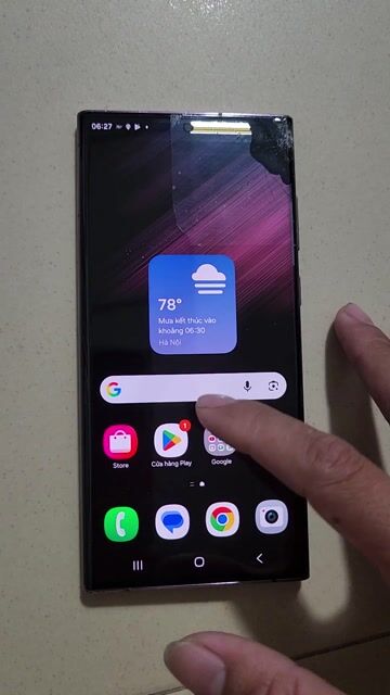 Samsung Galaxy S22 Ultra Tím Đốm màn. Mua bán Điện thoại tại Thành phố Thủ Dầu Một Bình Dương được đăng bởi Anh hình 1