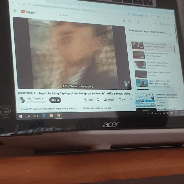 Cần bán Acer Aspire Switch 10E 2GB/500GB . Mua bán Laptop tại Quận 6 Tp Hồ Chí Minh được đăng bởi Khang Chung hình 1