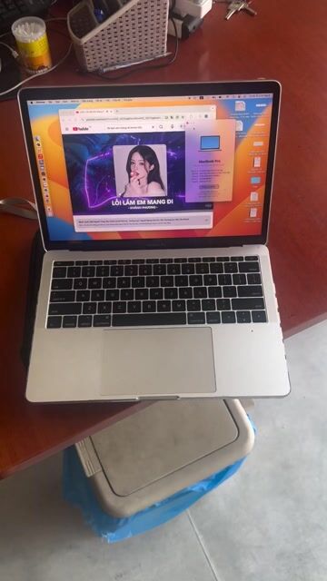 Apple MacBook Pro 2017 i5 13 inch 8GB/120GB. Mua bán Laptop tại Quận Tân Bình Tp Hồ Chí Minh được đăng bởi mạnh hình 1
