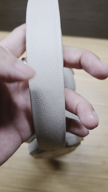 Tai nghe Bang & Olufsen Beoplay HX Sand 98-99%. Mua bán Tivi, Âm thanh tại Quận 7 Tp Hồ Chí Minh được đăng bởi Giang hình 1