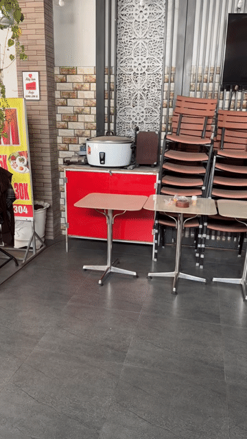 thanh lý bàn ghế cafe mới 95%. Mua bán Bàn ghế tại Thành phố Cà Mau Cà Mau được đăng bởi Đặng Ngọc Diệu hình 1