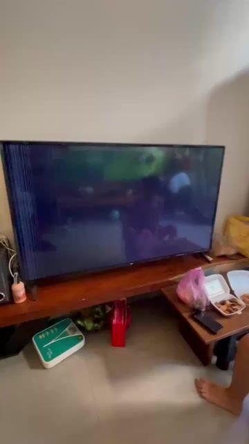 Tivi LG 65UK6100PTA 65 inch 06/2018. Mua bán Tivi, Âm thanh tại Quận 6 Tp Hồ Chí Minh được đăng bởi Trần Phạm Hoàng Vũ hình 1