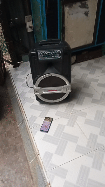 Loa kéo RONAMAX Bluetooth Đen. Mua bán Tivi, Âm thanh tại Huyện Châu Phú An Giang được đăng bởi Cao Giang hình 1