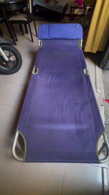 Giường xếp 70 x 190 cm Xanh tím gấp gọn. Mua bán Giường, chăn ga gối nệm tại Quận Phú Nhuận Tp Hồ Chí Minh được đăng bởi LÊ GIANG THY hình 1