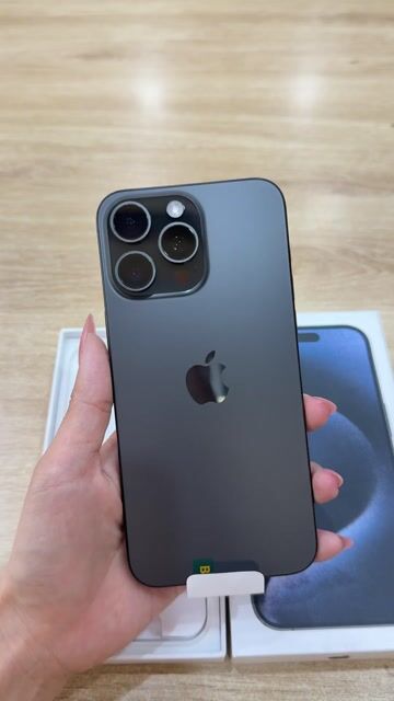 Apple iPhone 15 Pro Max 1TB Đen Mỹ. Mua bán Điện thoại tại Quận Thanh Khê Đà Nẵng được đăng bởi Meo Con hình 1