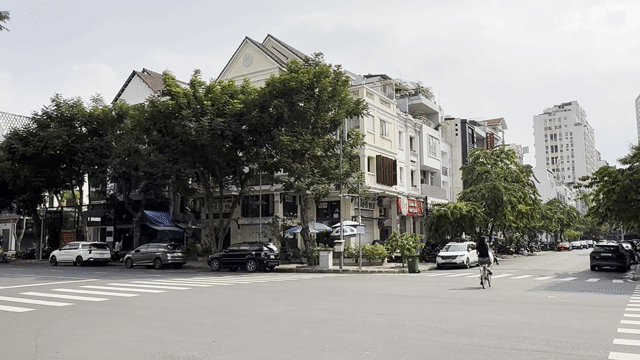 Cho thuê Văn phòng, Mặt bằng kinh doanh Khu nhà phố Hưng Phước Quận 7 Tp Hồ Chí Minh diện tích 600 m² giá 230 triệu/tháng