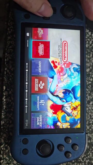 Máy chơi game cầm tay màu Xanh pin trâu. Mua bán Thiết bị chơi game tại Thành phố Thủ Đức Tp Hồ Chí Minh được đăng bởi Bảo Khương hình 1