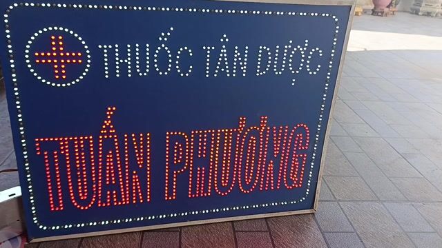 Biển quảng cáo LED 2 mặt 60x80cm Mới. Mua bán Đồ chuyên dụng, Giống nuôi trồng tại Huyện Thiệu Hóa Thanh Hóa được đăng bởi Đỗ Viết Tuấn hình 1