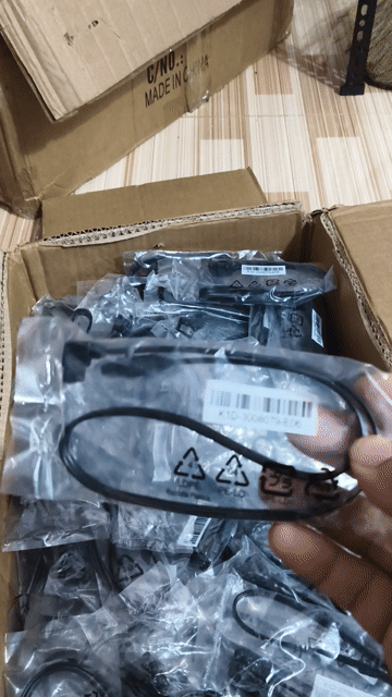 Cáp SATA 6Gb/s Đen Mới 100%. Mua bán Linh kiện (RAM, Card...) tại Huyện Châu Đức Bà Rịa - Vũng Tàu được đăng bởi shop đồ cũ hình 1