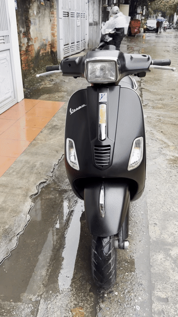 Piaggio Vespa LX 125 Đen nhám bản S xe đẹp. Mua bán Xe máy tại Quận Nam Từ Liêm Hà Nội được đăng bởi An Nhiên Nguyễn hình 1