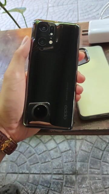 OPPO Find X5 Pro quốc tế 12GB/256GB nguyên rin. Mua bán Điện thoại tại Quận Liên Chiểu Đà Nẵng được đăng bởi Hạo Nam hình 1