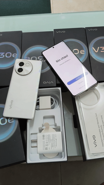 Vivo V30e 5G 256GB Fulbok. Mua bán Điện thoại tại Thành phố Thủ Đức Tp Hồ Chí Minh được đăng bởi Điện Thoại Chính hãng Sài Gòn hình 1