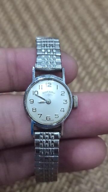 Đồng hồ Oris Nữ Thép không gỉ Cơ cót vàng. Mua bán Đồng hồ tại Huyện Kiên Lương Kiên Giang được đăng bởi Đông Hồ hình 1