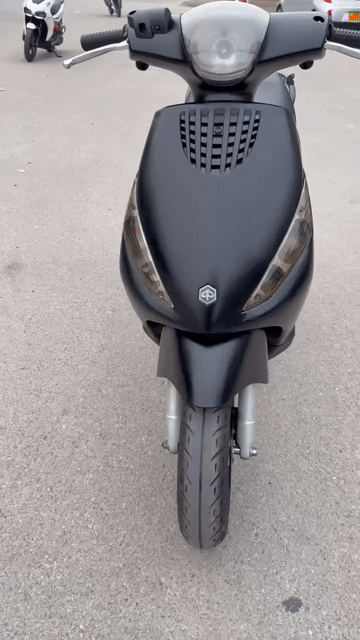 Piaggio Zip 100cc máy zin chúnh chủ. Mua bán Xe máy tại Quận Nam Từ Liêm Hà Nội được đăng bởi Linh Nhi hình 1