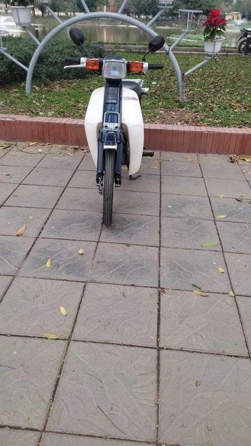 Honda Cub 1994 Xanh tím. Mua bán Xe máy tại Quận Hoàng Mai Hà Nội được đăng bởi Vọng Tuấn 38 hình 1