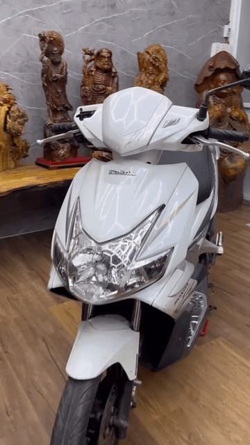 Honda Airblade Fi 2010 máy móc bao êm. Mua bán Xe máy tại Quận 7 Tp Hồ Chí Minh được đăng bởi Xe Cũ Hiếu CT hình 1