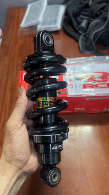 Phụ tùng RCB M2 Winner X Đen. Mua bán Phụ tùng xe tại Thành phố Thủ Đức Tp Hồ Chí Minh được đăng bởi Trần Anh Khải 0732 hình 1