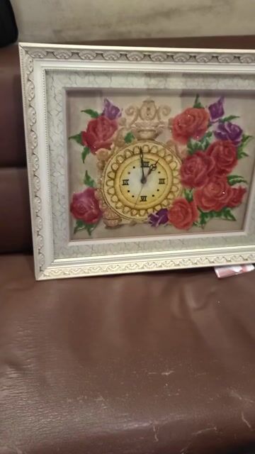 Tranh thêu đồng hồ gỗ thịt 60x50cm. Mua bán Đồ sưu tầm, đồ cổ tại Quận Bình Thạnh Tp Hồ Chí Minh được đăng bởi Hữu Lộc hình 1