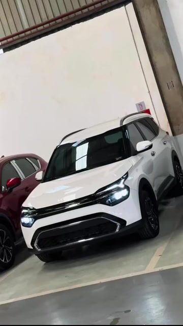 KIA Carens Luxury 7 chỗ. Mua bán Ô tô tại Thành phố Thủ Đức Tp Hồ Chí Minh được đăng bởi Lộc Kia Mazda HCM hình 1