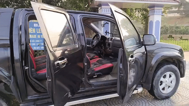 Isuzu D-Max 2010 380000 km Đen. Mua bán Ô tô tại Quận Bắc Từ Liêm Hà Nội được đăng bởi nguyễn thị mai hương hình 1
