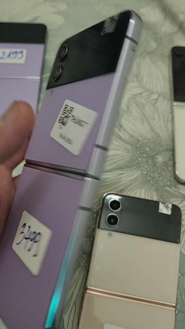 Samsung Galaxy Z Flip 5 8GB/256GB. Mua bán Điện thoại tại Huyện Bình Chánh Tp Hồ Chí Minh được đăng bởi Thảo Samsung hình 1