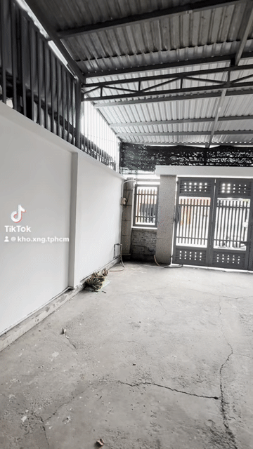 Cho thuê Văn phòng, Mặt bằng kinh doanh Huyện Hóc Môn Tp Hồ Chí Minh diện tích 350 m² giá 20 triệu/tháng
