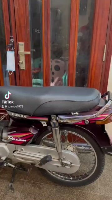 Honda Dream Việt máy thái đời đầu đẹo zin nguyên. Mua bán Xe máy tại Huyện Chương Mỹ Hà Nội được đăng bởi lê vũ hình 1