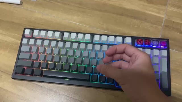 Phím cơ Xinmeng+keycap polar. Mua bán Phụ kiện (Màn hình, Chuột...) tại Quận Ninh Kiều Cần Thơ được đăng bởi Thanh hình 1