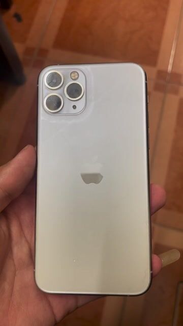 Apple iPhone 11 Pro 256GB Xám. Mua bán Điện thoại tại Quận Hà Đông Hà Nội được đăng bởi  Trần Minh hình 1